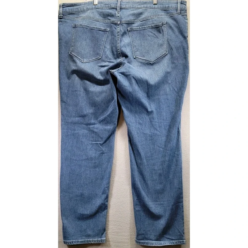 Old Navy High Rise Wow Straight Jeans Women's Size 22 Blue‎ Denim